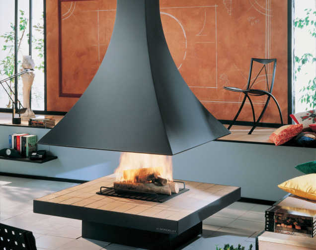 Central fireplace 117×117
 JULIETTA 985